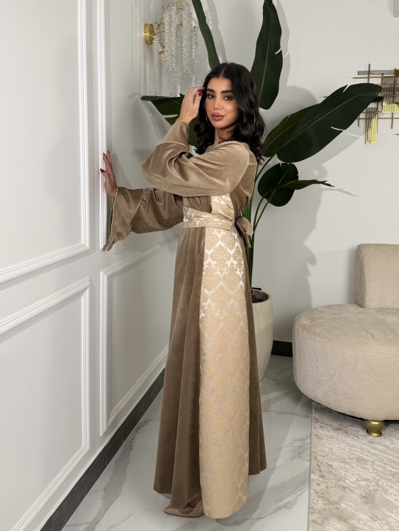 جلابية ياسمينا   Jalabiya With Floral Belt (نقشة 1)