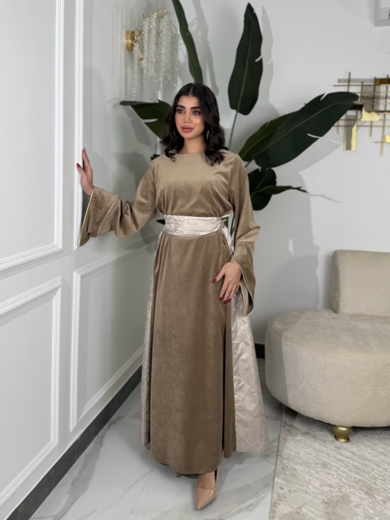 جلابية ياسمينا   Jalabiya With Floral Belt  ( نقشة 2 )