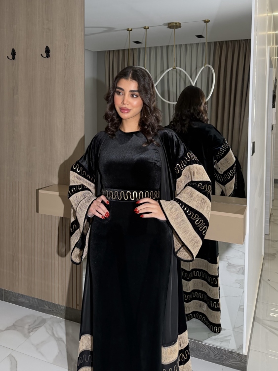 Luxury Velvet Bisht & Dress Set  جلابية الدانه ب