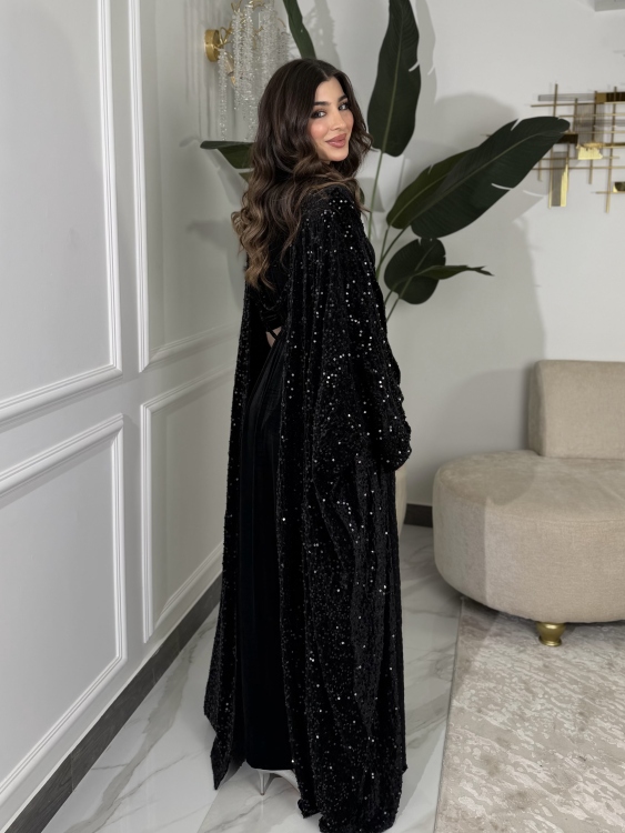 Dress with a sequined velvet bisht جلابية ميرا