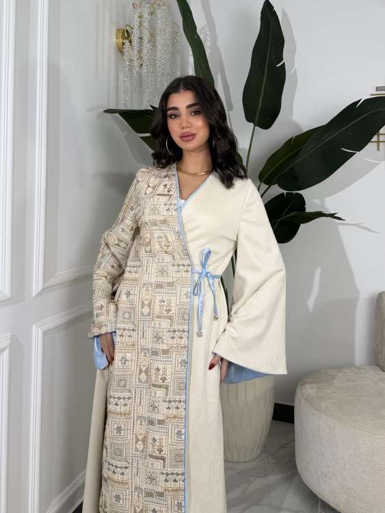 Open Front Jalabiya With Belt جلابية مسك