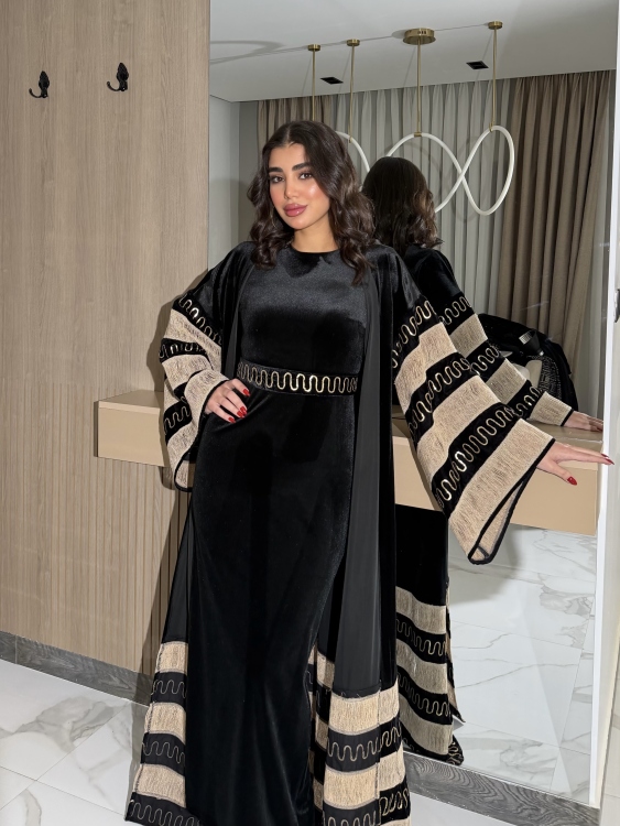 Luxury Velvet Bisht & Dress Set  جلابية الدانه ب
