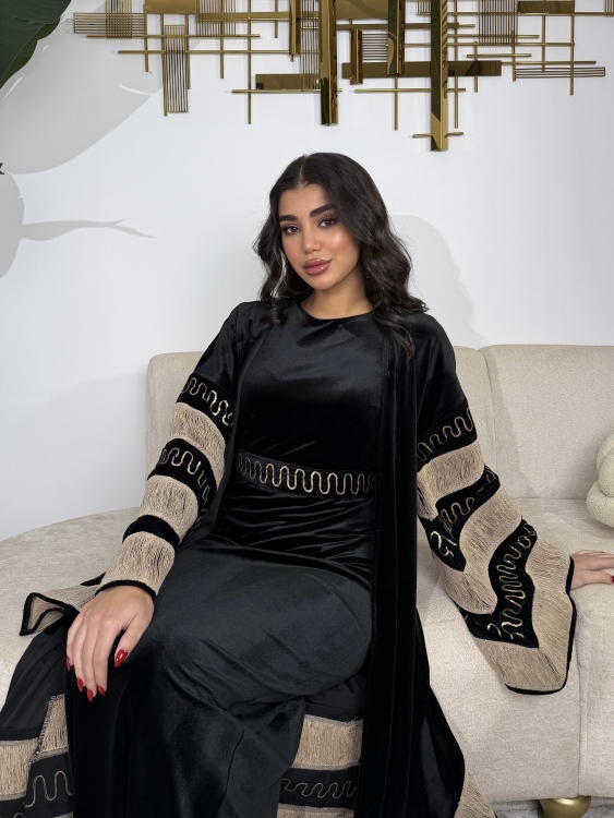 Luxury Velvet Bisht & Dress Set  جلابية الدانه ب