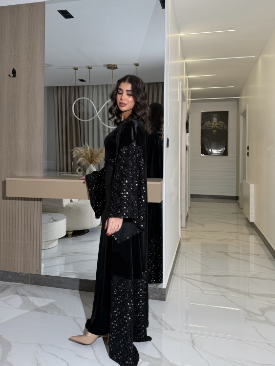 Luxury Velvet Bisht & Dress Set  جلابية الدانه