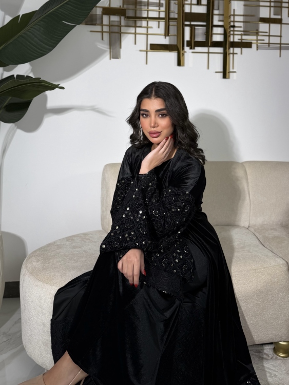 Luxury Velvet Bisht & Dress Set  جلابية الدانه