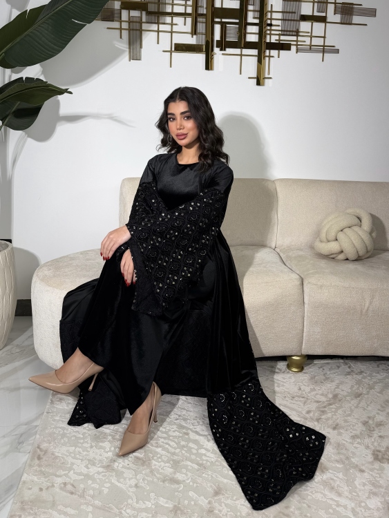 Luxury Velvet Bisht & Dress Set  جلابية الدانه