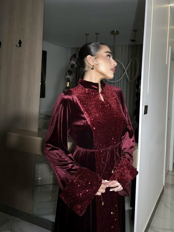 جلابية جوري Sequin Burgundy Jalabiya