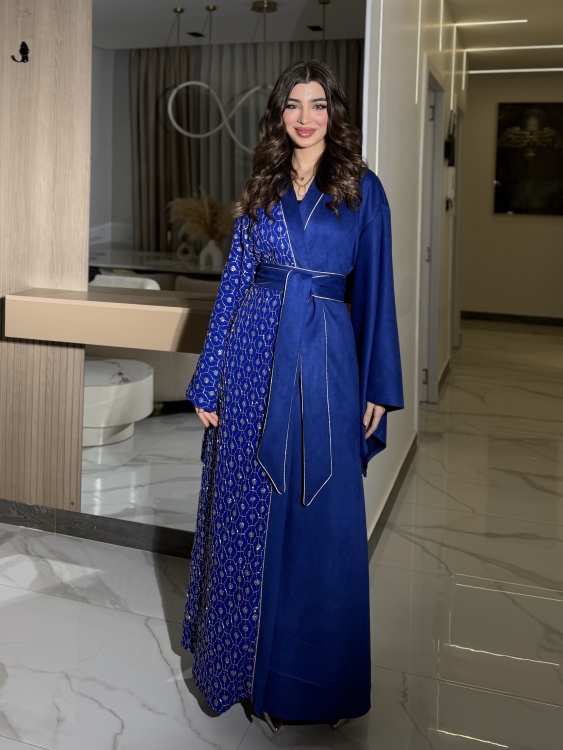 Open Front Jalabiya With Belt جلابية الشيخة  (نيلي )