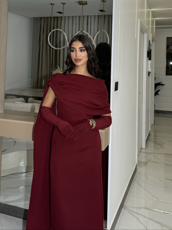 (جوليا )Elegant Julia Dress – One Shoulder & Draped Side Cape