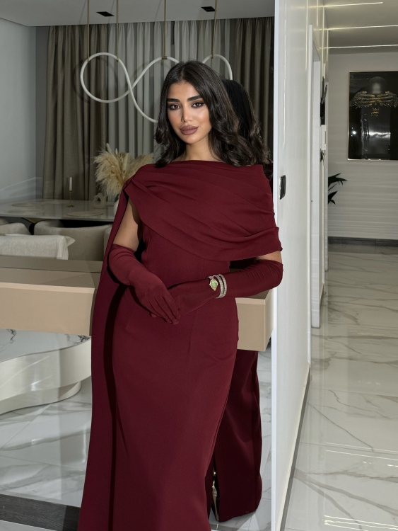 (جوليا )Elegant Julia Dress – One Shoulder & Draped Side Cape