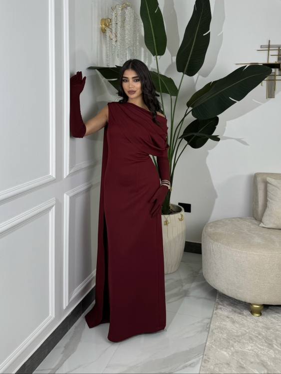 (جوليا )Elegant Julia Dress – One Shoulder & Draped Side Cape