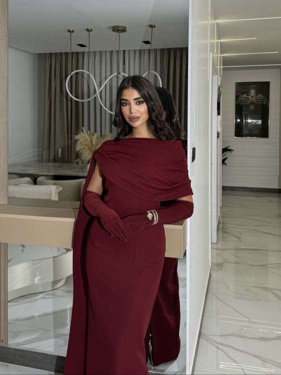 (جوليا )Elegant Julia Dress – One Shoulder & Draped Side Cape