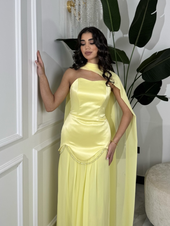 شمس  Two-piece powder yellow dress with long neck shawl