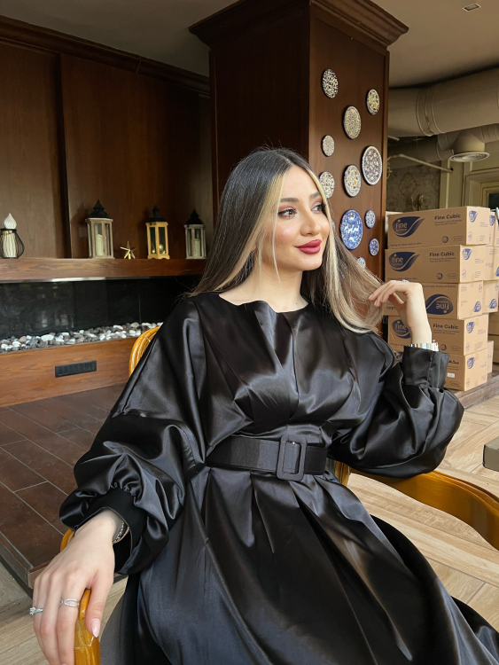 Puffed Sleeve Belted Dress