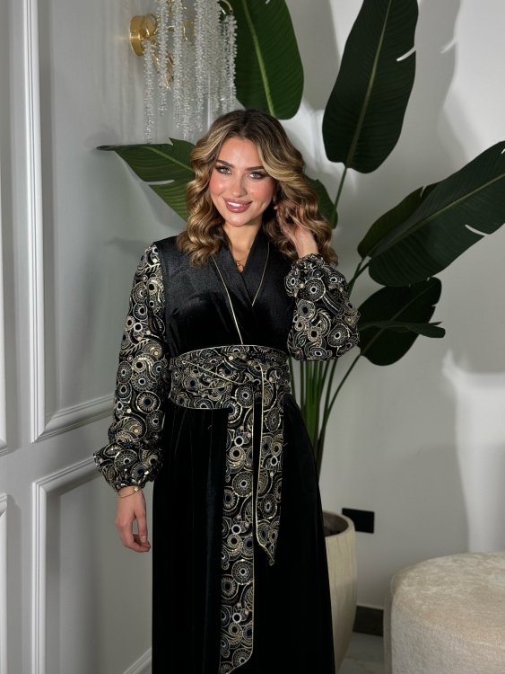 Puff Sleeve Belted Jalabiyaجلابية انثى 