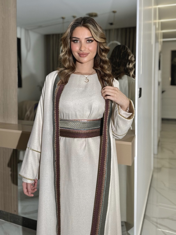 Light Biege Long Sleeve Dress & Abaya اللولوه بيج 