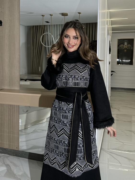 Jalabiya Dress With Fur Collar (نقشة2)جلابية الكشخه 