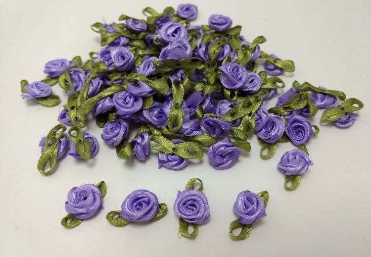 ورد اصطناعي مقمش