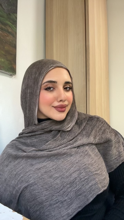 مودال تايلندي بني غامق 