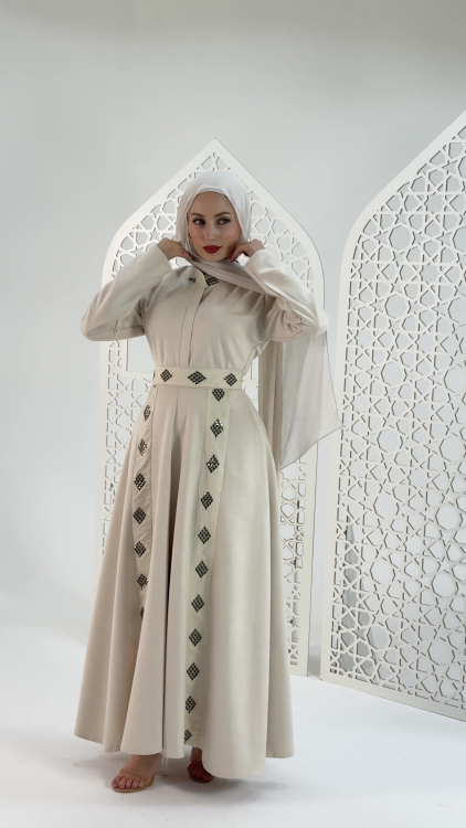 فستان رايا  باللون (البيج)