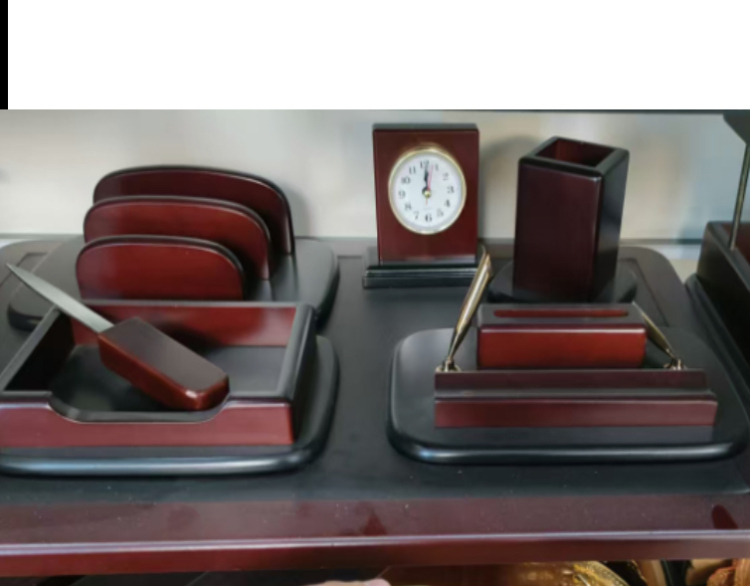 ادوات مكتبيه