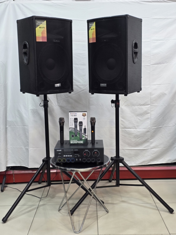 نظام Dj صوتي مكون من سماعتين 15 انش وجهاز وستاندات 