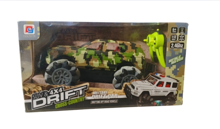 سيارة دفع رباعي 