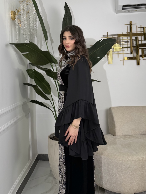 لانا Embroidered Velvet Dress