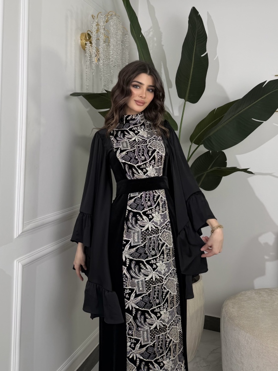 لانا Embroidered Velvet Dress