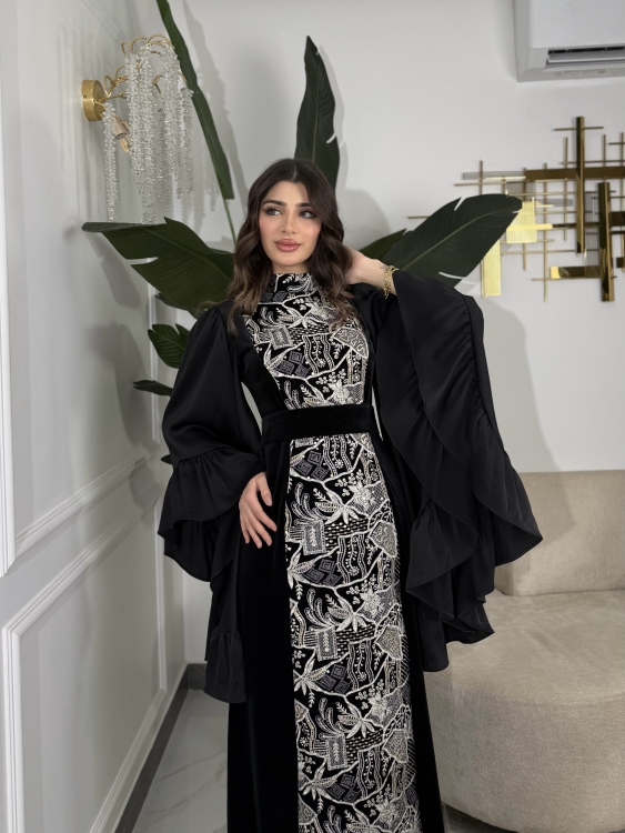 لانا Embroidered Velvet Dress