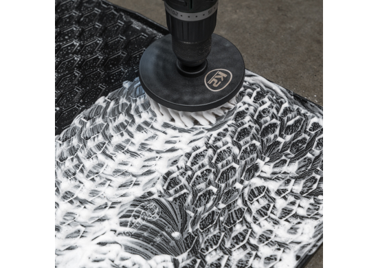 ثلاث فرش بأحجام مختلفة لتناسب مجموعة واسعة من الاستخدامات K2 BRILL SET PRO