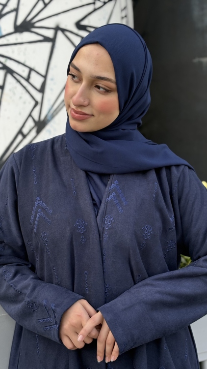 عباية  كحلي بتطريز كحلي