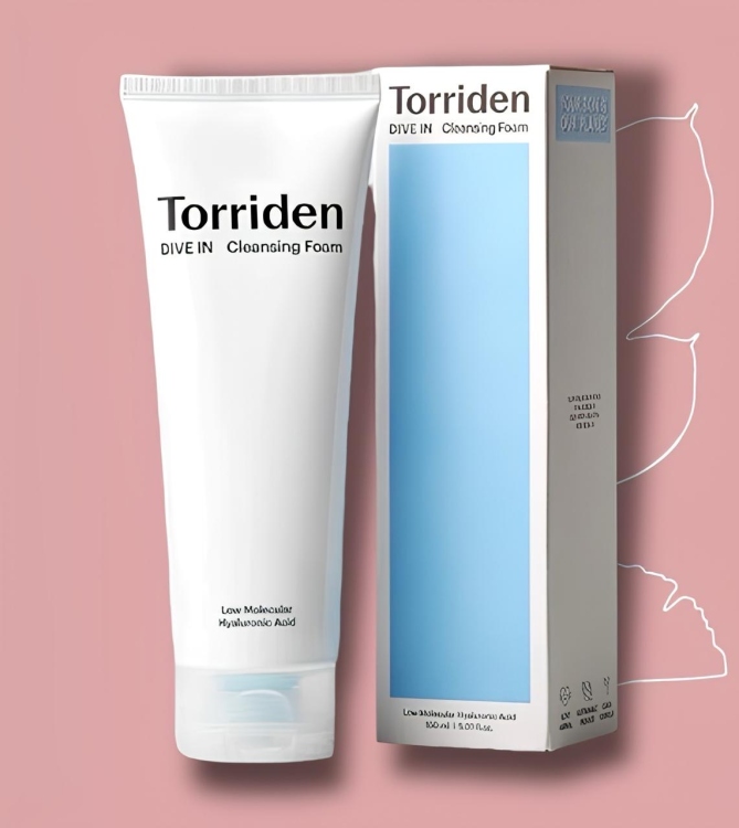 Torriden DIVE-IN Low Molecular Hyaluronic Acid Cleansing توريدن دايف-إن غسول رغوي بحمض الهيالورونيك