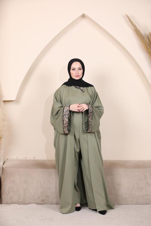 طقم العروبه باللون الاخضر الفاتح 