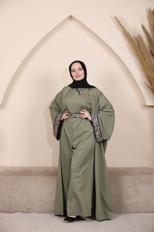 طقم العروبه باللون الاخضر الفاتح 