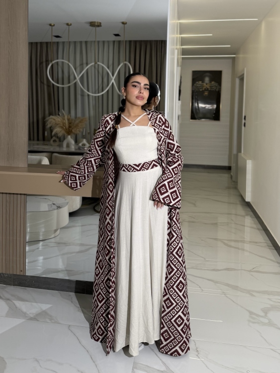 Corset DRESS AND BISHT SET العنود