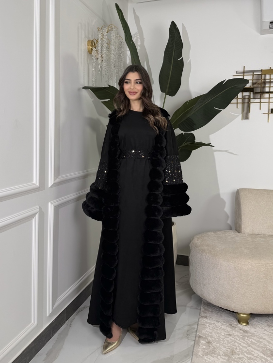 Embroidered Fur Bisht with Suede Dress  جلابية شموخ الفرو