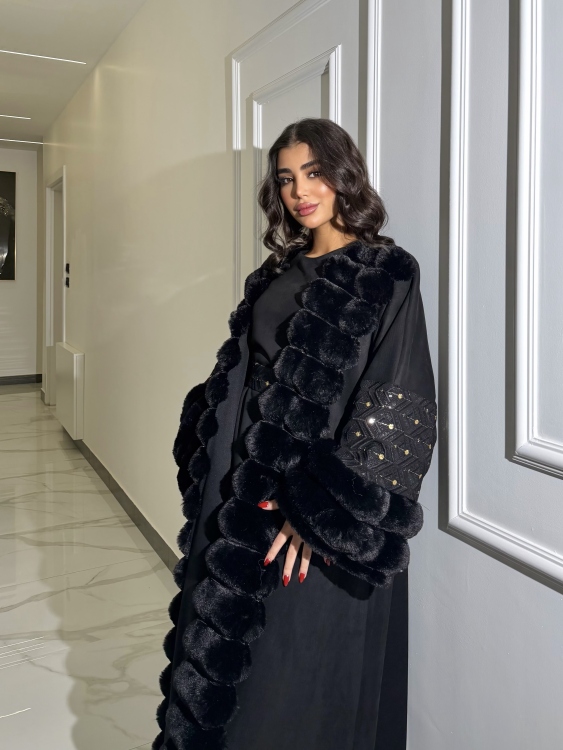 Embroidered Fur Bisht with Suede Dress  جلابية شموخ الفرو