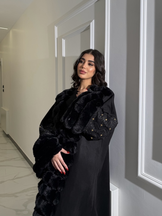 Embroidered Fur Bisht with Suede Dress  جلابية شموخ الفرو