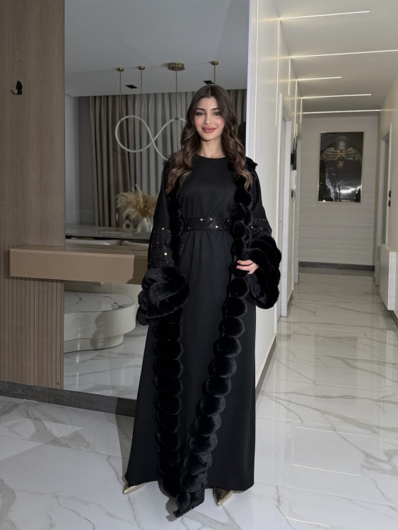 Embroidered Fur Bisht with Suede Dress  جلابية شموخ الفرو