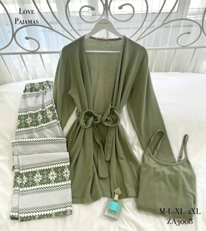 بيجامه 3 قطع 3008