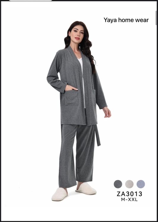 بيجامه 3 قطع 