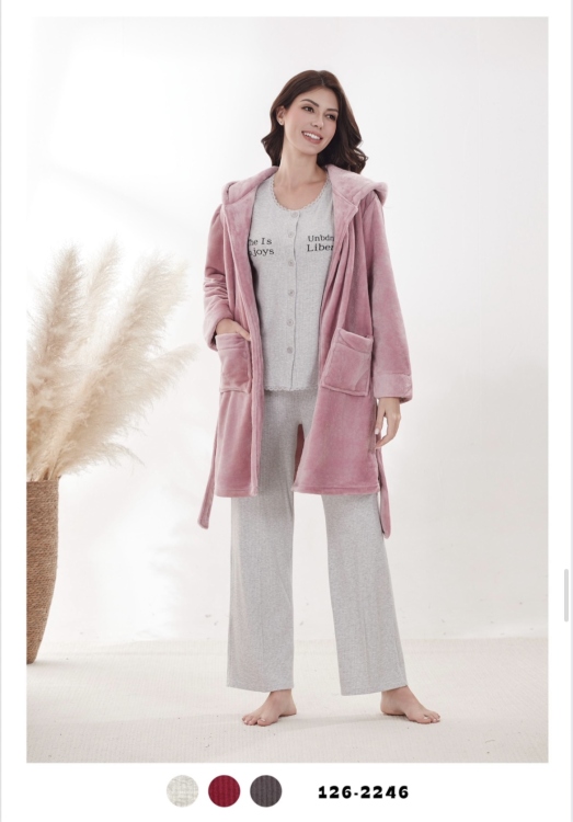 بيجامه 3 قطع 2246