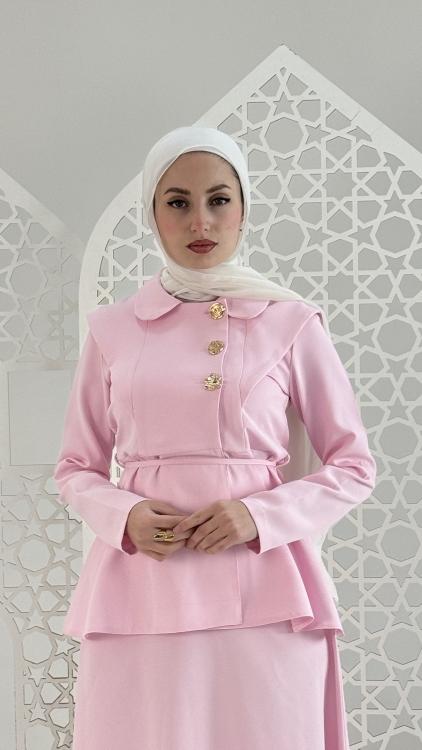 طقم (روح) باللون الزهري