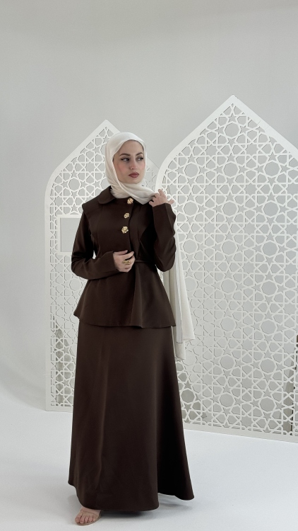 طقم(روح) باللون البني