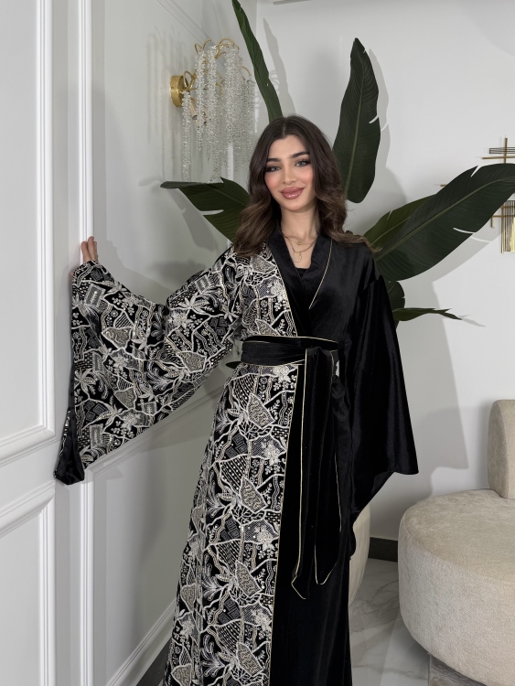 Open Front Jalabiya With Belt جلابية الشيخة  (نقشة ابيض)