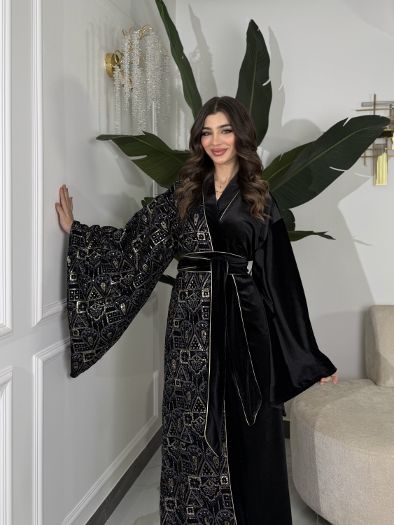 Open Front Jalabiya With Belt جلابية الشيخة  (نقشة ذهبي)