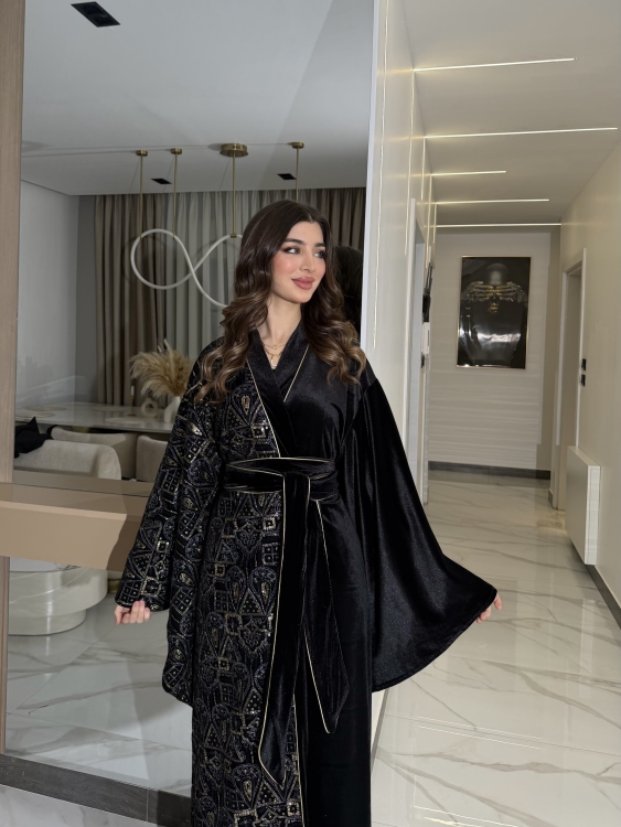 Open Front Jalabiya With Belt جلابية الشيخة  (نقشة ذهبي)
