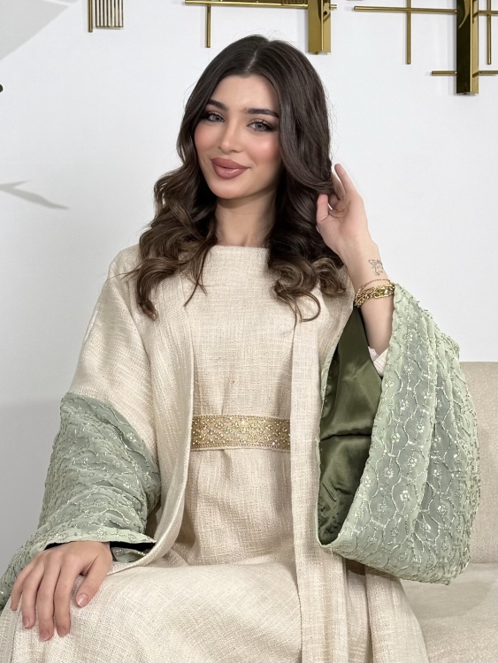Long Sleeve Dress With Abaya جلابية ماسة ()