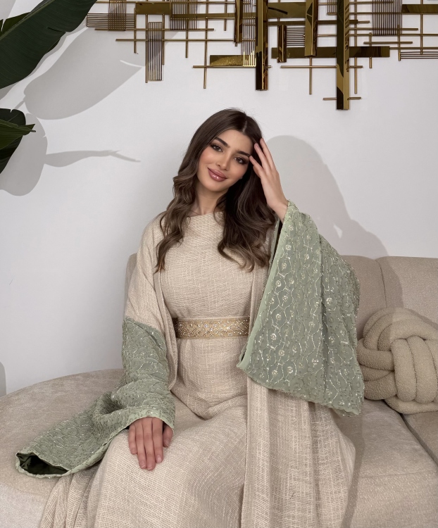 Long Sleeve Dress With Abaya جلابية ماسة ()